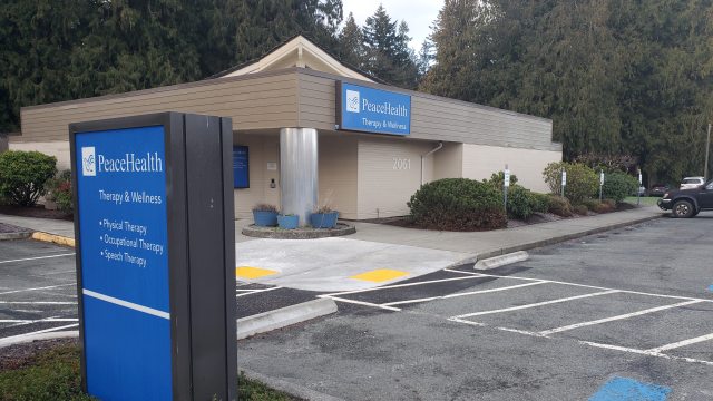 Front exterior entrance of Sedro-Woolley Therapy and Wellness building