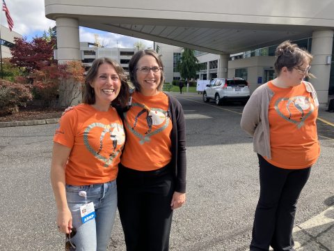 Orange T-shirt duo