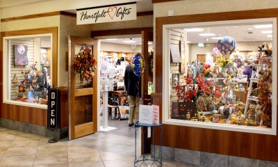 Heartfelt Gifts  Shop in PeaceHealth RiverBend lobby 