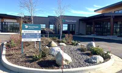 Front entrance of Lynden Clinic