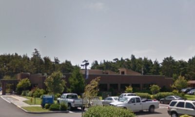 exterior of PeaceHealth Medical Group at 390 Ninth Street in Florence, Oregon