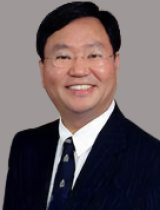 portrait of Choong R. Kim MD