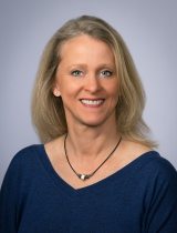 portrait of Brenda Stone Fernandes OD