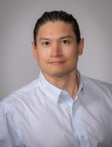 portrait of Kevin R. Au MD