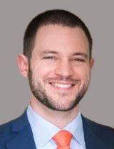 portrait of Ryan  Hoff DO