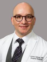 portrait of Edgar Arturo  Salazar Quiros MD