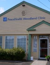 exterior of PeaceHealth Woodland Family Medicine clinic