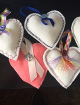 felt hearts created by Whatcom Hospice volunteers to share with families