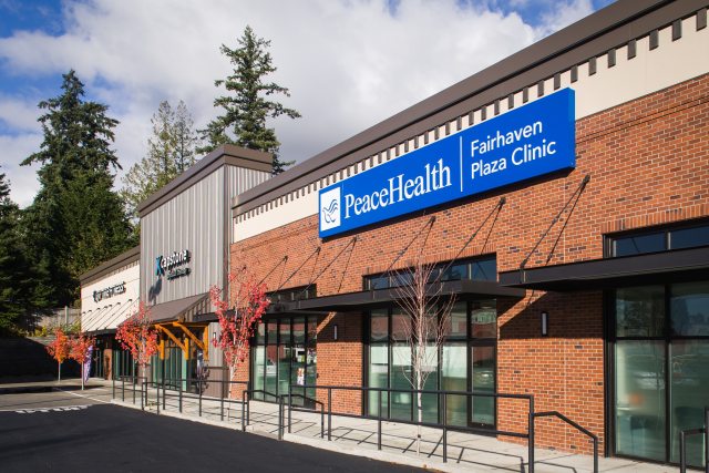 Exterior image of PeaceHealth Fairhaven Plaza Clinic in Bellingham, Washington
