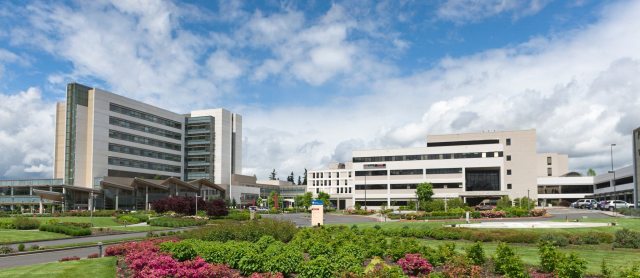 Exterior view of Southwest Medical Center in Vancouver, Washington