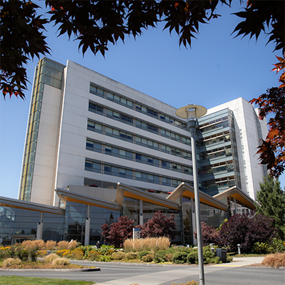 Outside view of Southwest Washington Medical Center on a sunny day
