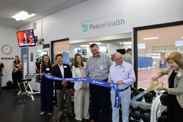 PeaceHealth ribbon cutting - Willamalane's Bob Keefer Center Fitness Center
