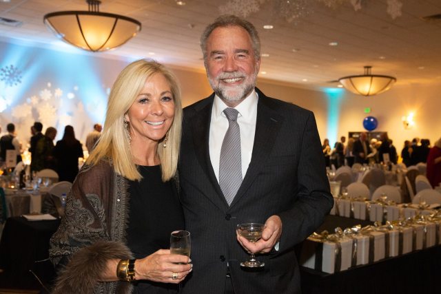 Charles and Lori LeCocq attending the Whatcom Hospice Foundation Gala 